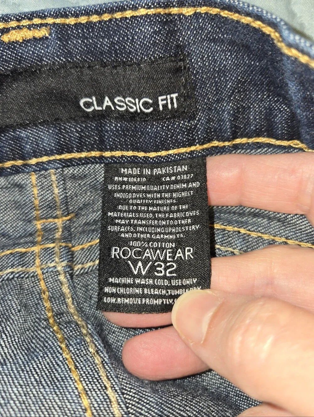 Rocawear Men's 32 Indigo Classic Fit Jeans